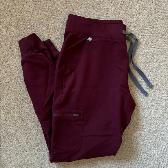 Figs Scrub Set - Picture 2 of 2